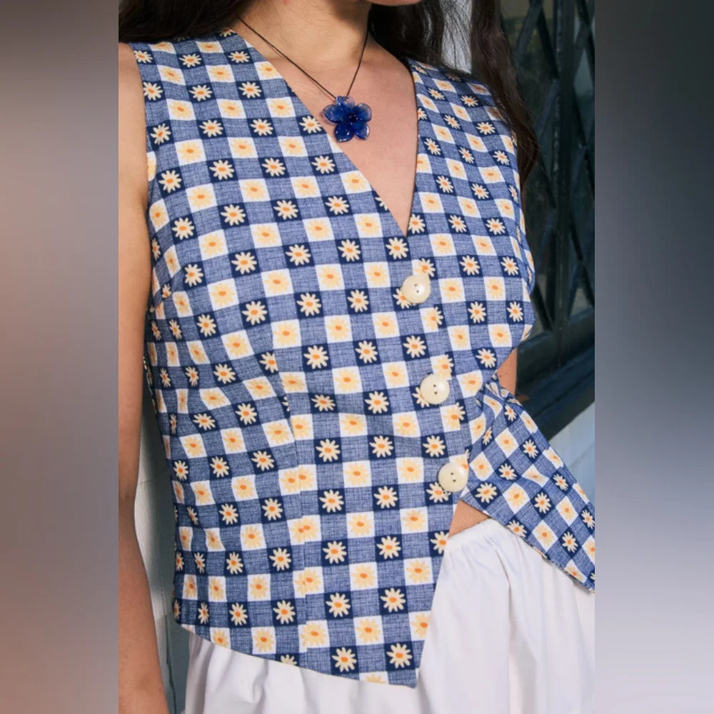 Lisa Says Gah Riley Structured Vest Size Medium - Picture 3 of 8